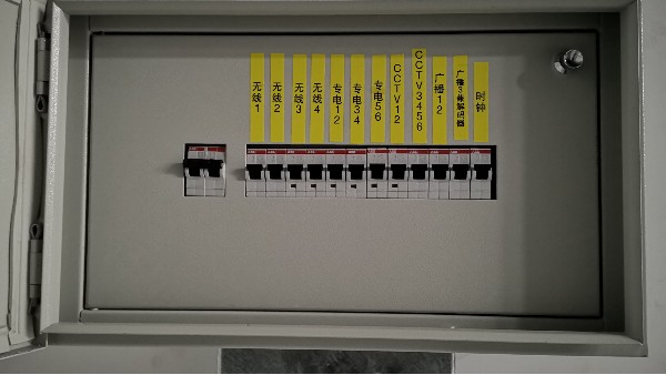 施耐德断路器报价_仓储中心_无中间商利润